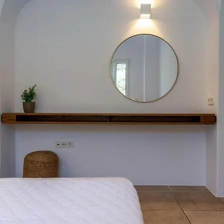 La Chapelle Complex In Tinos *